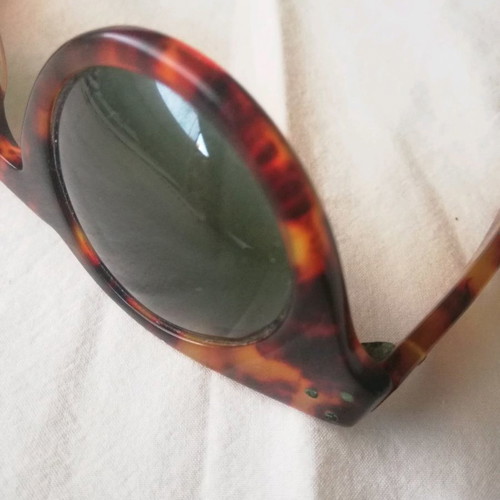 Tortoise Sunglasses used