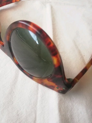 Tortoise Sunglasses used