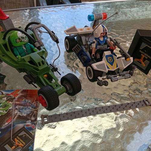 Playmobil Police Chase Go Kart 70577 like new, missing box