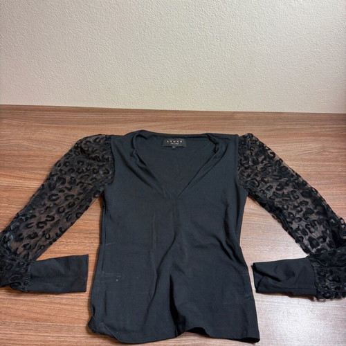 Lynne women's blouse Small black, like new