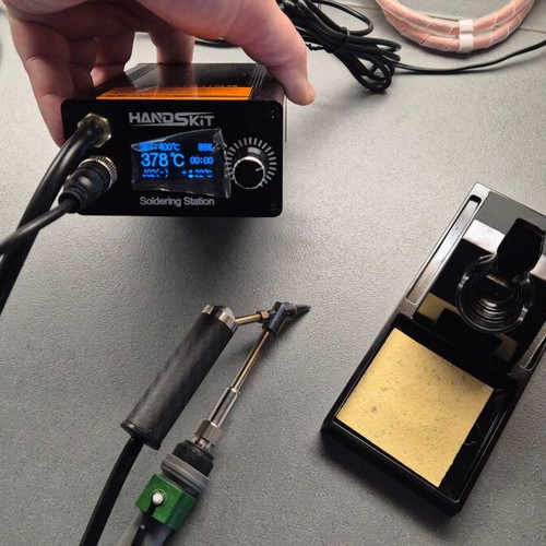 T12A Electronic Soldering and Desoldering Station like new