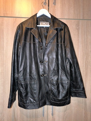 Vera Pelle leather jacket black like new, size 50