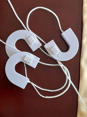 Cabinet flexible locks for child protection like new, 3 pcs
