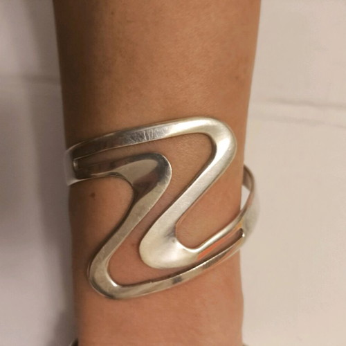 Silver 925 vintage collectible bracelet like new