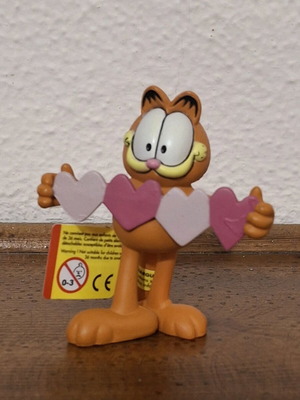 Plastoy Garfield figure with hearts PVC new with tag