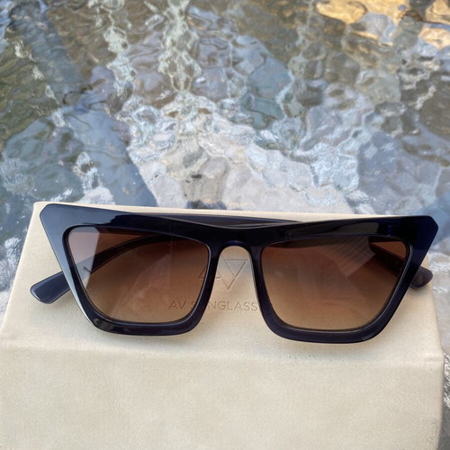 Meller sunglasses, blue frame