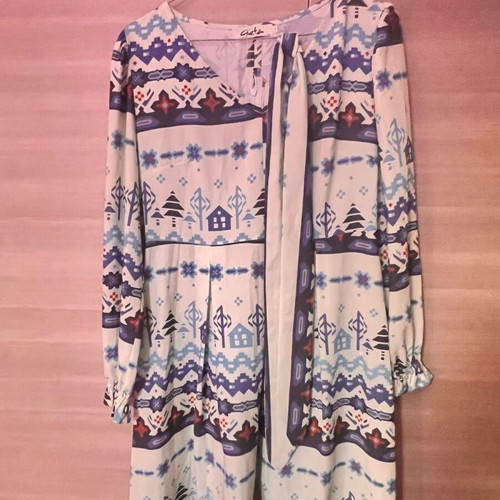 Chaton dress size S like new, white