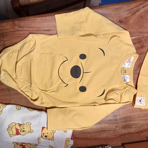 H&M Winnie the Pooh baby set like new, long-sleeve bodysuit, pants, hat 62 cm