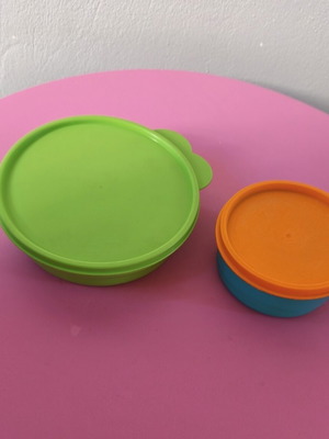 Tupperware food containers used, set of 2 pieces