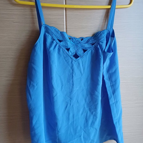 Tops white and blue new, size M