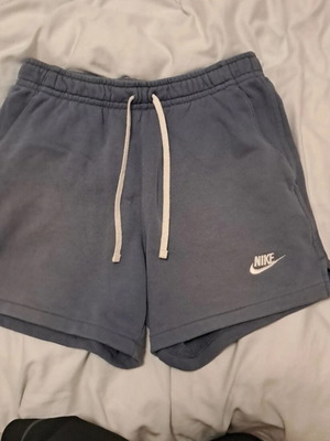 Nike men's shorts small like new