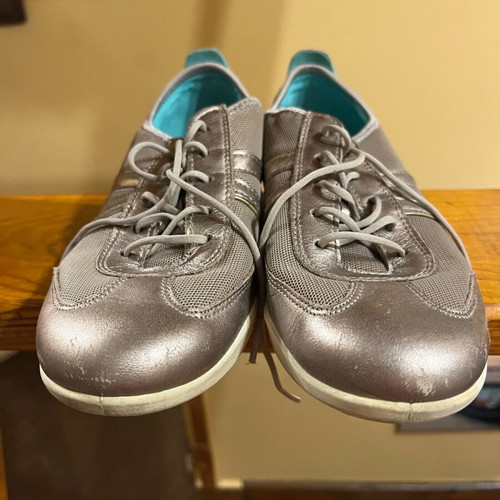 Ecco women's sport shoes like new, genuine leather and fabric