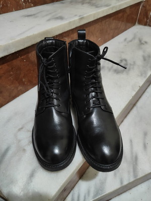 Lasocki leather ankle boots size 43 like new, black, YKK zipper
