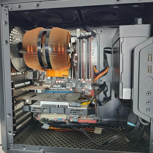 Vintage Desktop PC Intel Core2 Quad Q9650 used with 8GB RAM