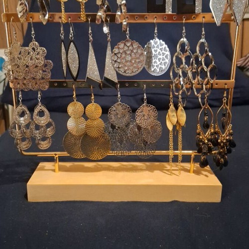 Dangling earrings set of 15 pairs with stand, new, gold and silver