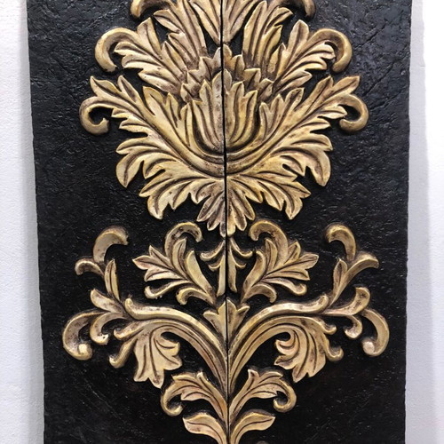 Embossed wall decor like new, two pieces 30x90 cm
