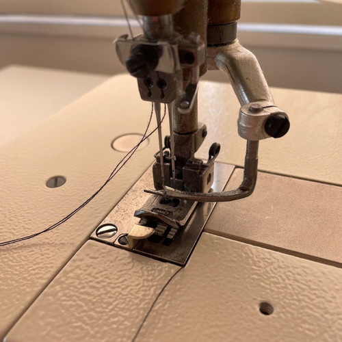 Pegasus Professional 5-Thread W562 Overlock Sewing Machine like new