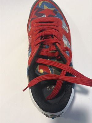 Маратонки Valentino нови, размер 43, цветни