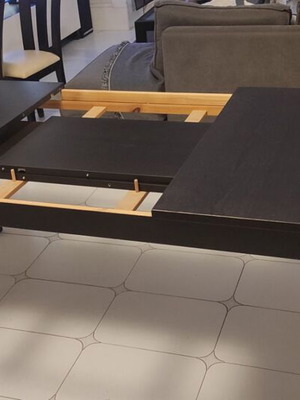 IKEA Vege dining table like new with extension