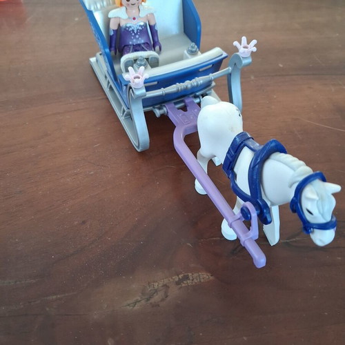 Playmobil Magic sleigh set with royal couple, used, missing king