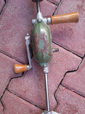 Hand drill used, old
