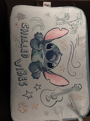 Stitch laptop case blue, new