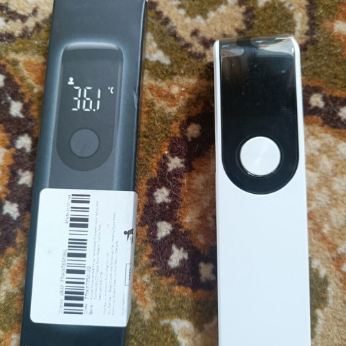 Infrared Thermometer new, non-contact, uses 2 AAA batteries