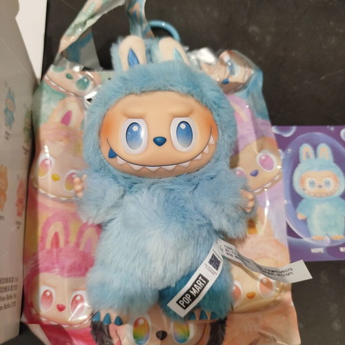 Labubu Popmart Big Intro Energy Hope plush toy like new with box