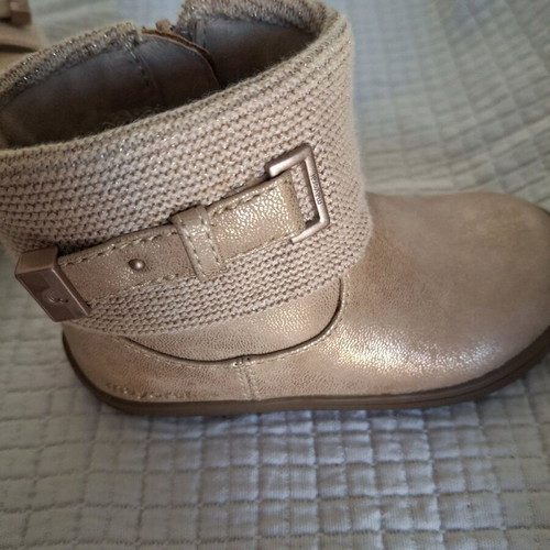 Mayoral boots size 22 lightly used