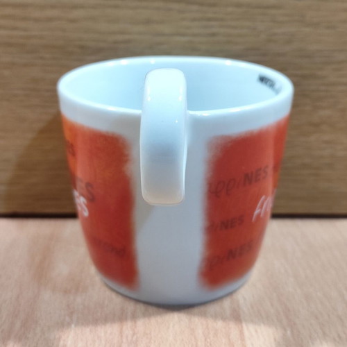 Nescafe friendlines promotional porcelain mug like new