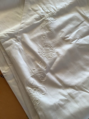 Duvet covers like new with rhombus patterns and embroidery, 100% cotton