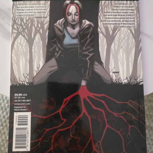 Coffin Hill Volume 1 One Forest of the Night paperback like new, DC Vertigo