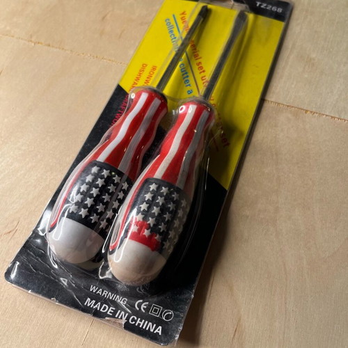 Screwdrivers Phillips and flat head new, set of 2 pieces