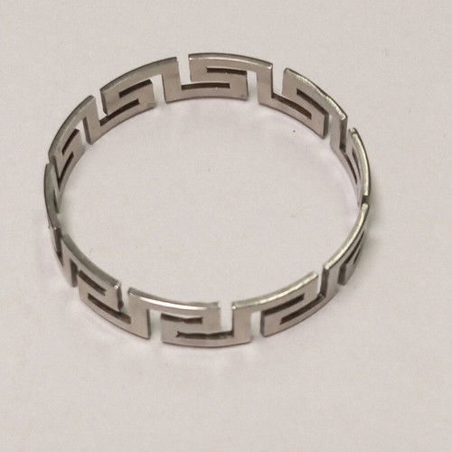 Machine ring from white metal Maïandros size 14.75, silver color
