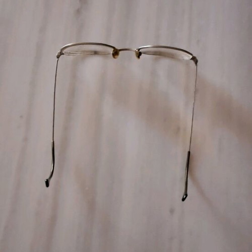 Silver optical frame like new, excellent quality