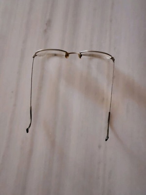 Silver optical frame like new, excellent quality