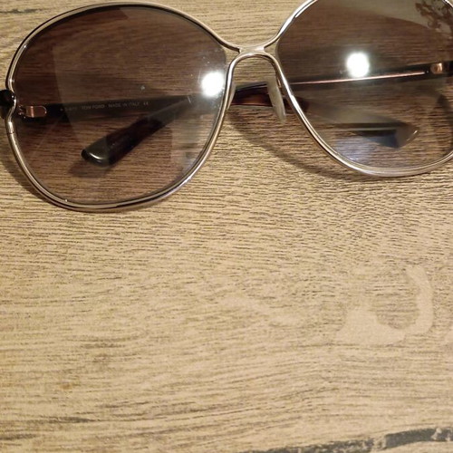 Sunglasses used, worn few times