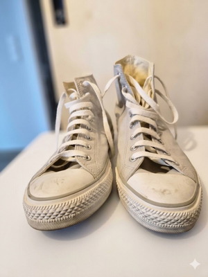 Vintage Converse Chuck Taylor All Star high-tops used, gray, size 44.5-45