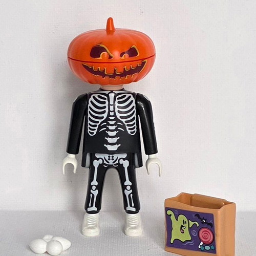 Playmobil 71899 Series 28 Child Ghost Pumpkin Halloween like new