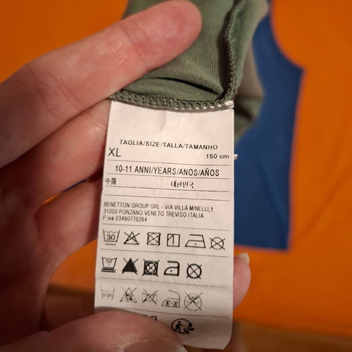 Benetton sleeveless shirts for boys 10, like new, blue and green