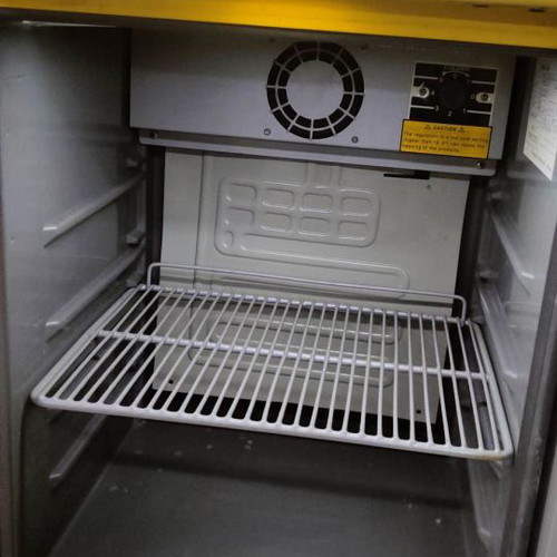 Professional display refrigerator used in excellent condition