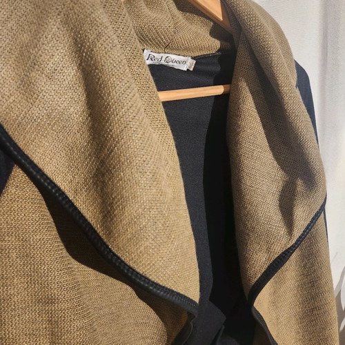 Thin jacket used, lightly worn, loose fit