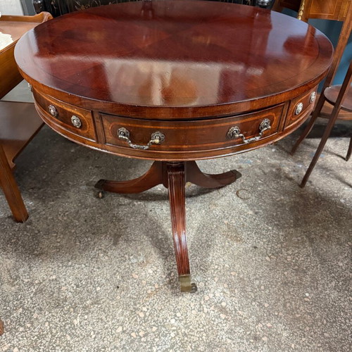 Saridis Round Table like new with wheels, 82 cm diameter, 72 cm height