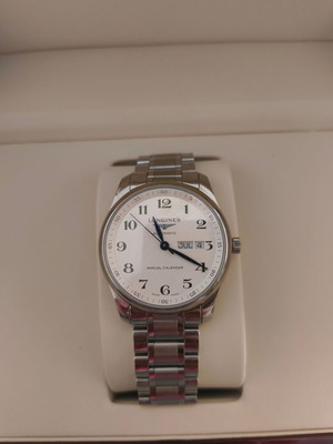 Longines Master Collection Annual Calendar watch like new, 40mm, white and silver