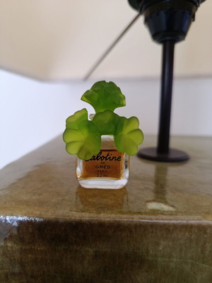 Cabotine de Gres miniature perfume 3.2ml like new
