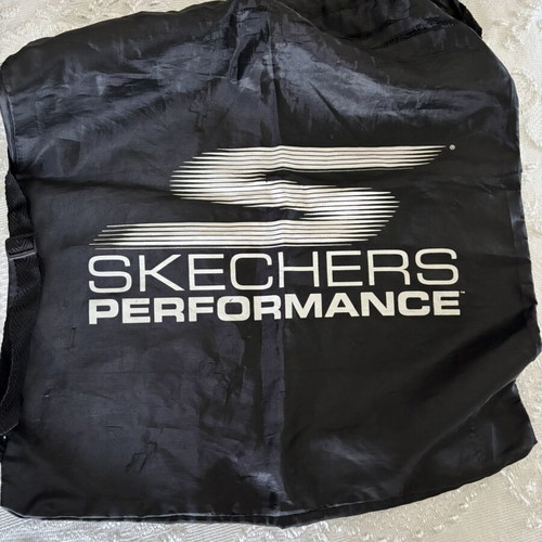 Skechers Performance Athletic Backpack like new, black and white