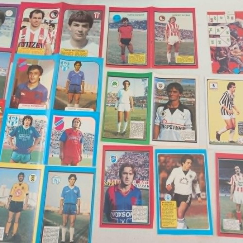Football player posters used, 14 double-sided and 5 single from Μπλεκ