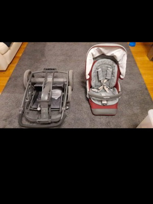 Inglesina Quad 3-in-1 stroller system like new