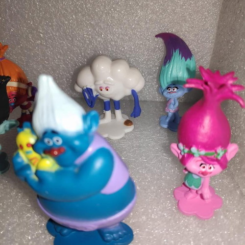 Trolls DreamWorks collectible figures set of 12 like new