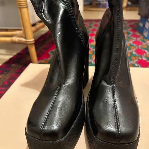 Tsakiris Mallas chunky ankle boots new, black size 39